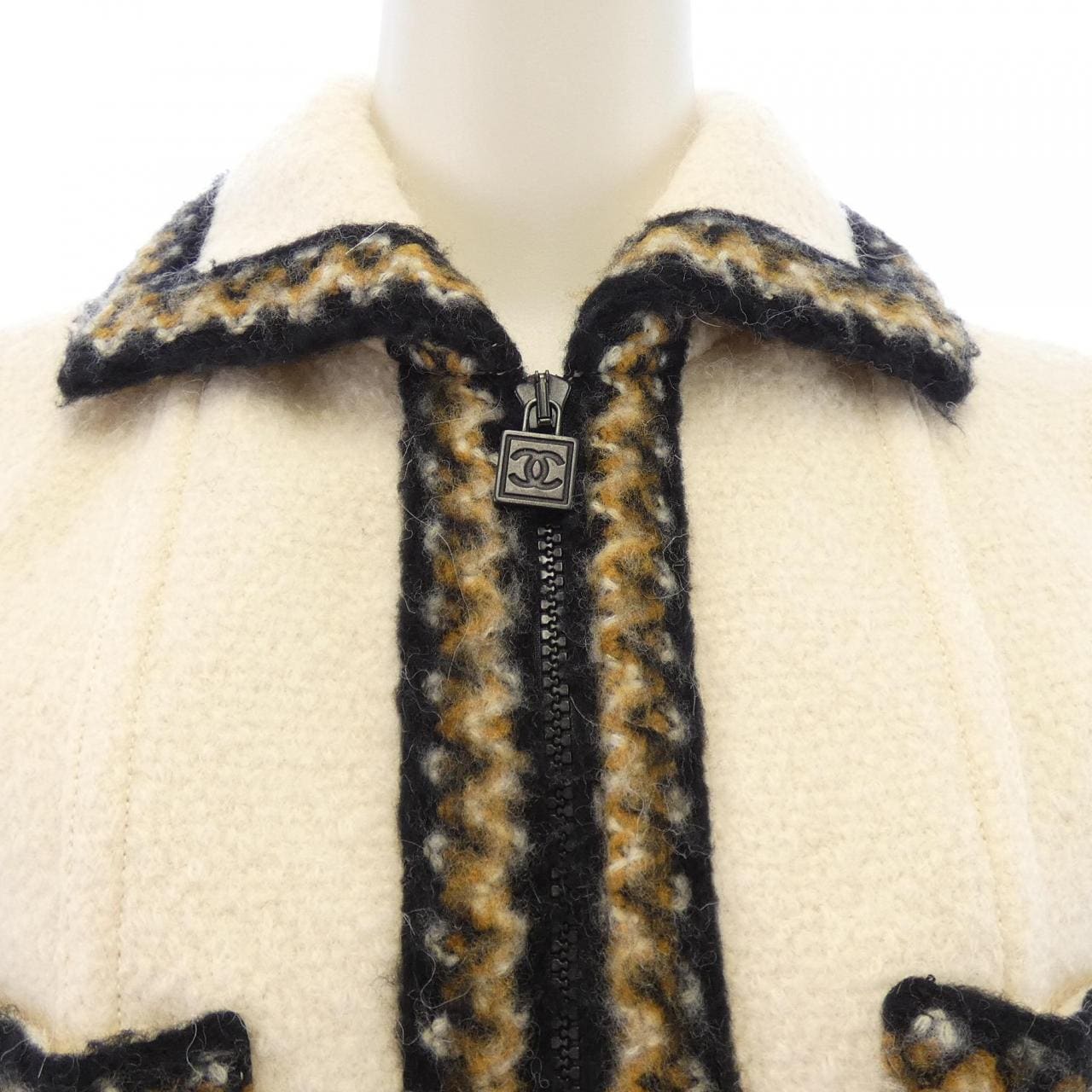 【ヴィンテージ】シャネル CHANEL P29215V14904 06A ジャケット