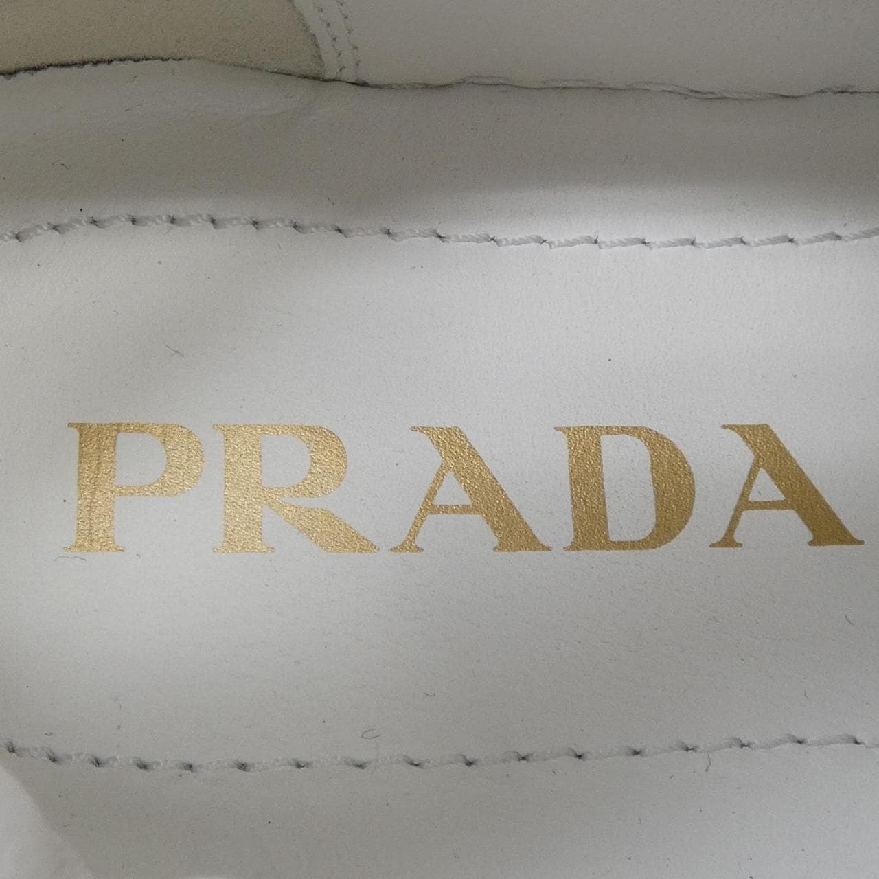 プラダ PRADA トライアングルロゴ ダウンタウン ボールド 1E792M スニーカー