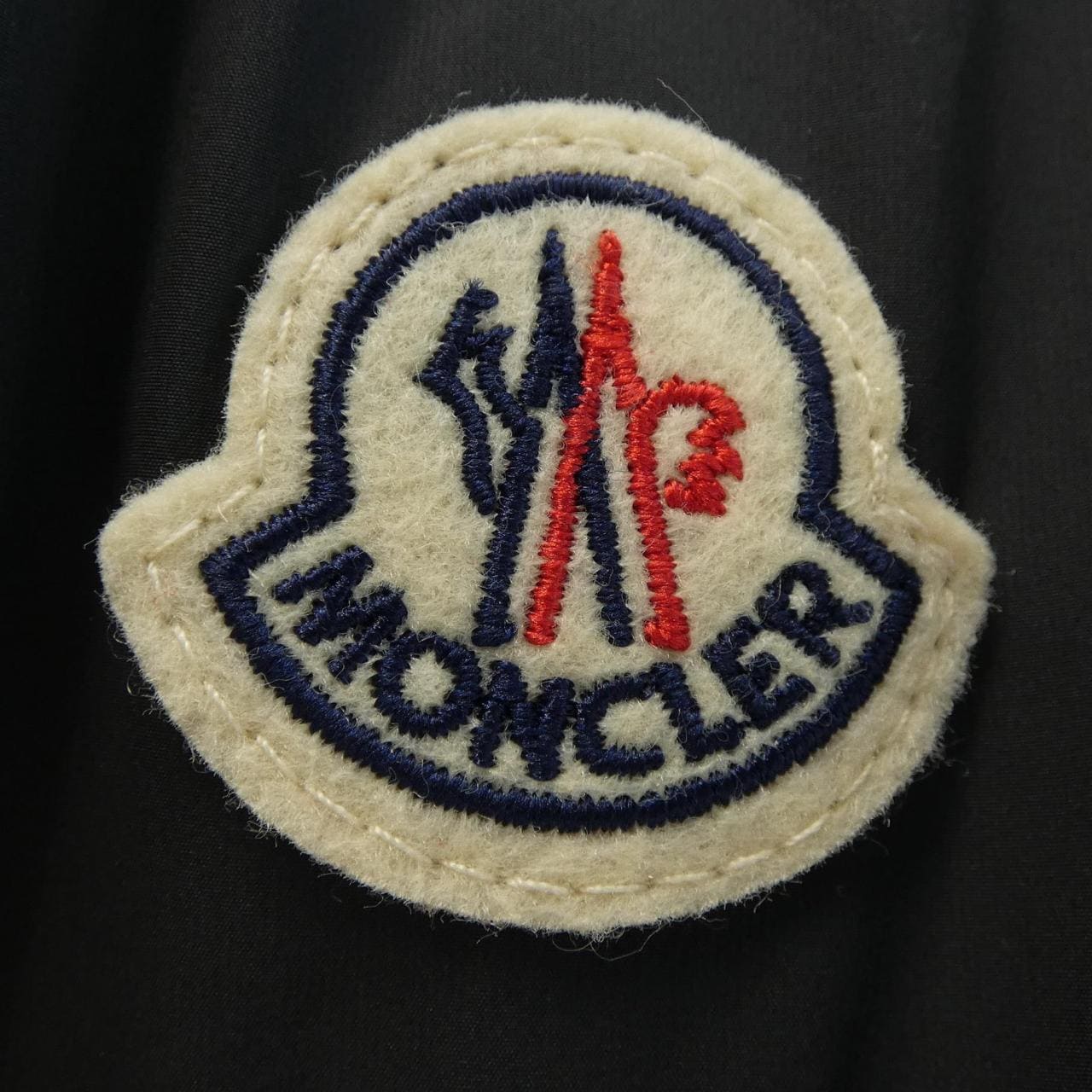 モンクレール MONCLER ブルゾン