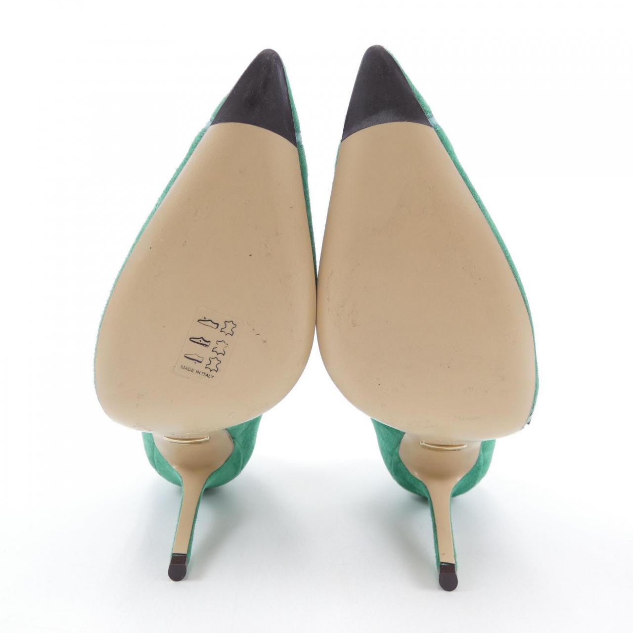 ロジェヴィヴィエ ROGER VIVIER パンプス