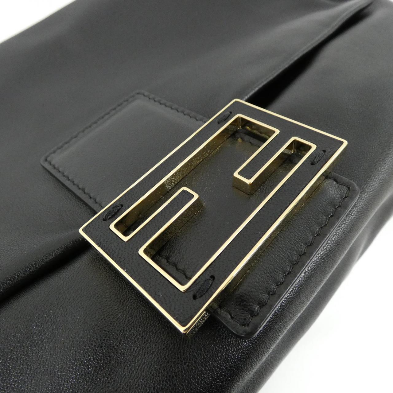 [新品] FENDI Mamma Baguette 大號 8BR834 AQ0D 單肩包
