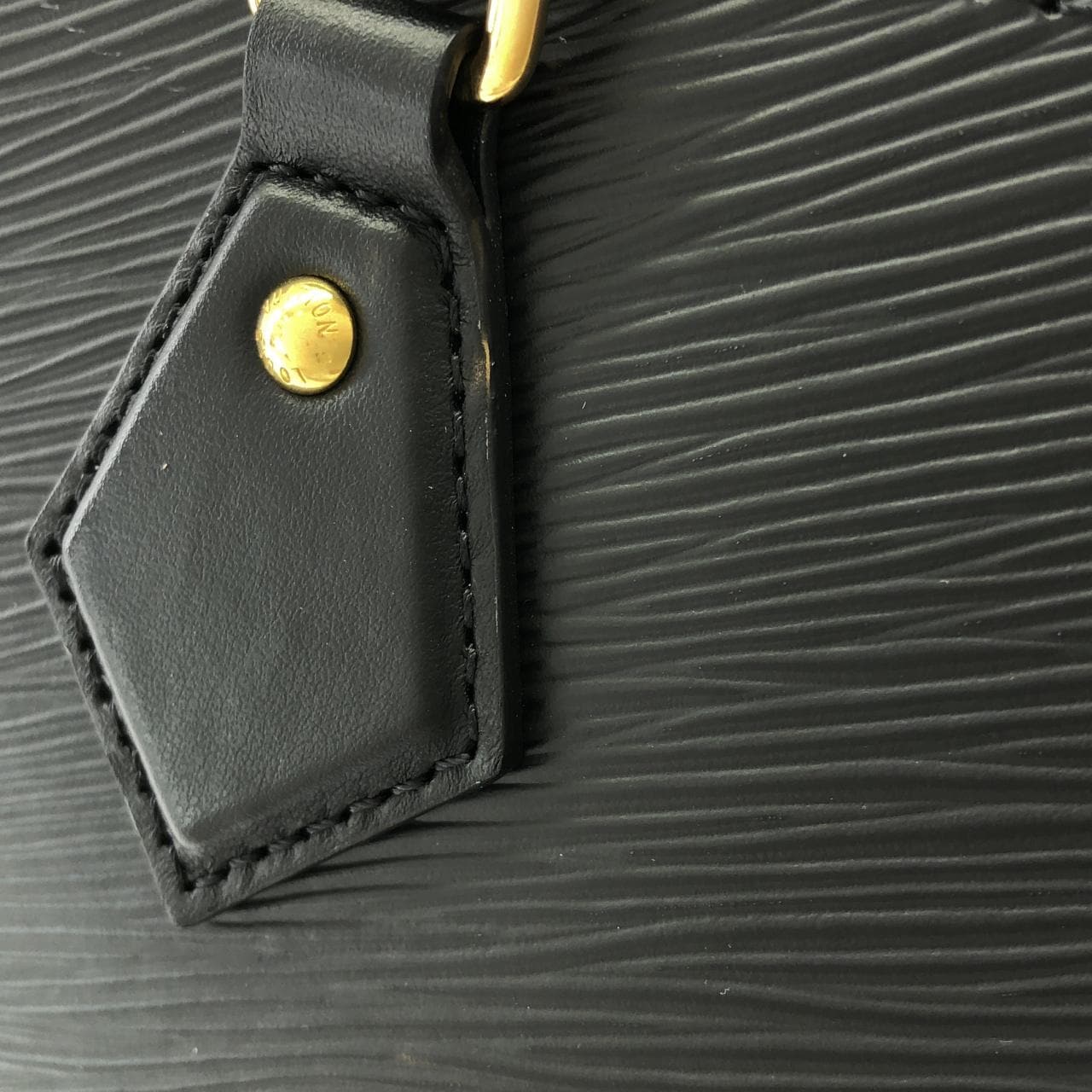 ルイヴィトン エピ サックプラ PM M58658 バッグ