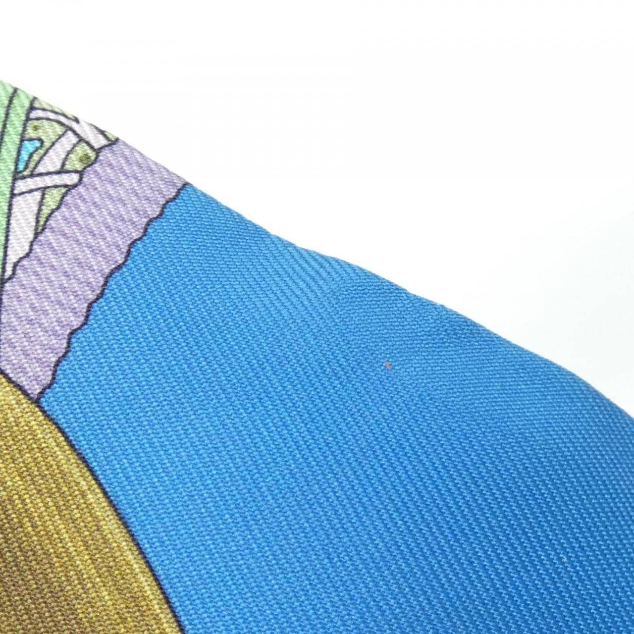 エルメス GRAND MANEGE FLEURI ツイリー 063065S スカーフ