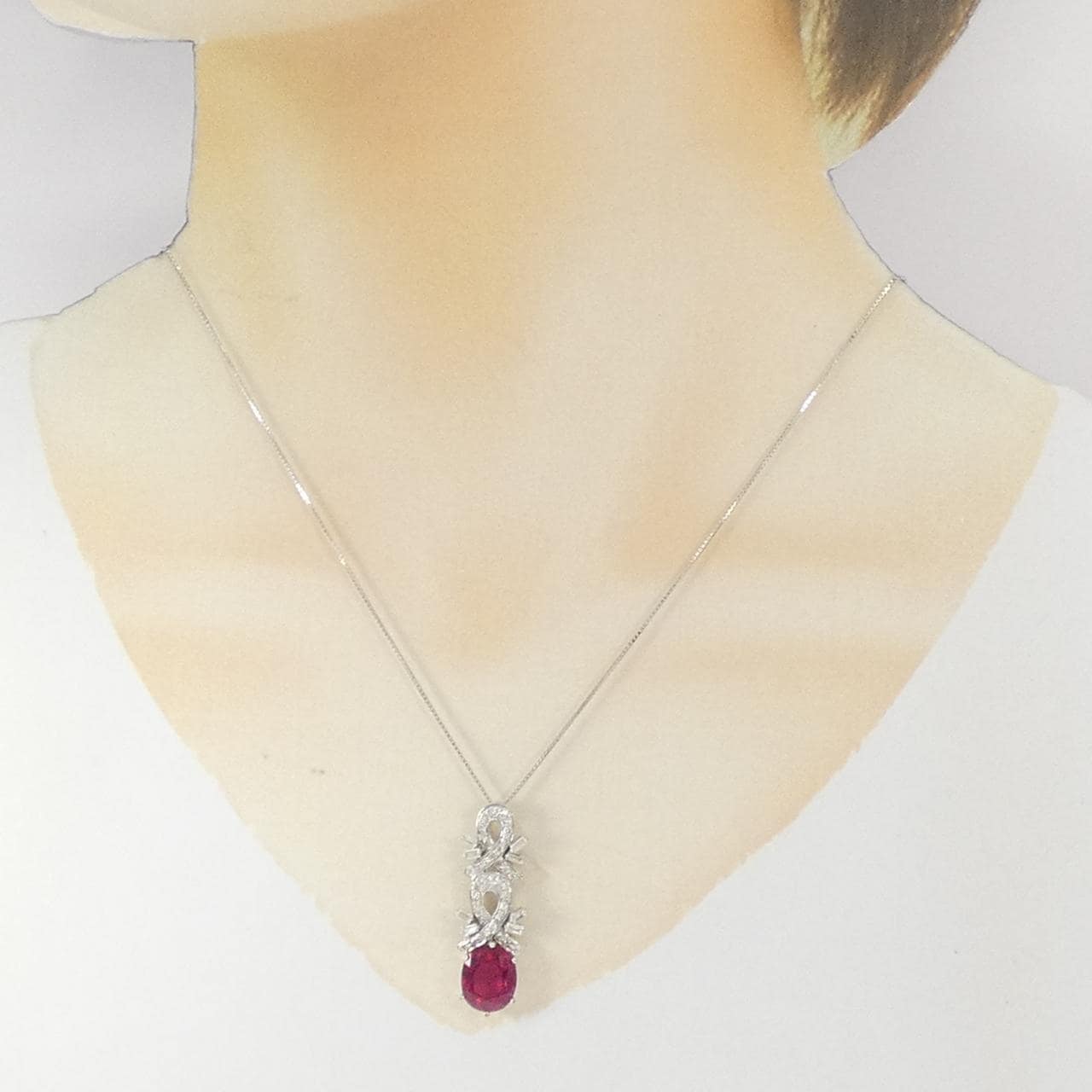 K18WG ルベライトトルマリン ネックレス 3.87CT