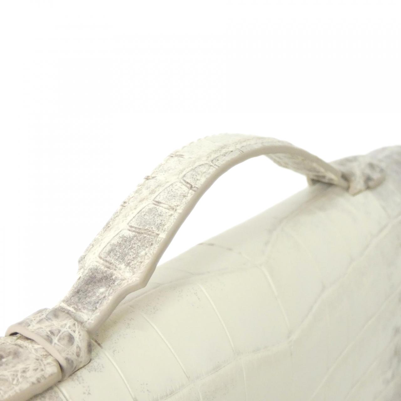 ルイヴィトン エキゾチック レザー ジッピーXL N81858 チェーンウォレット