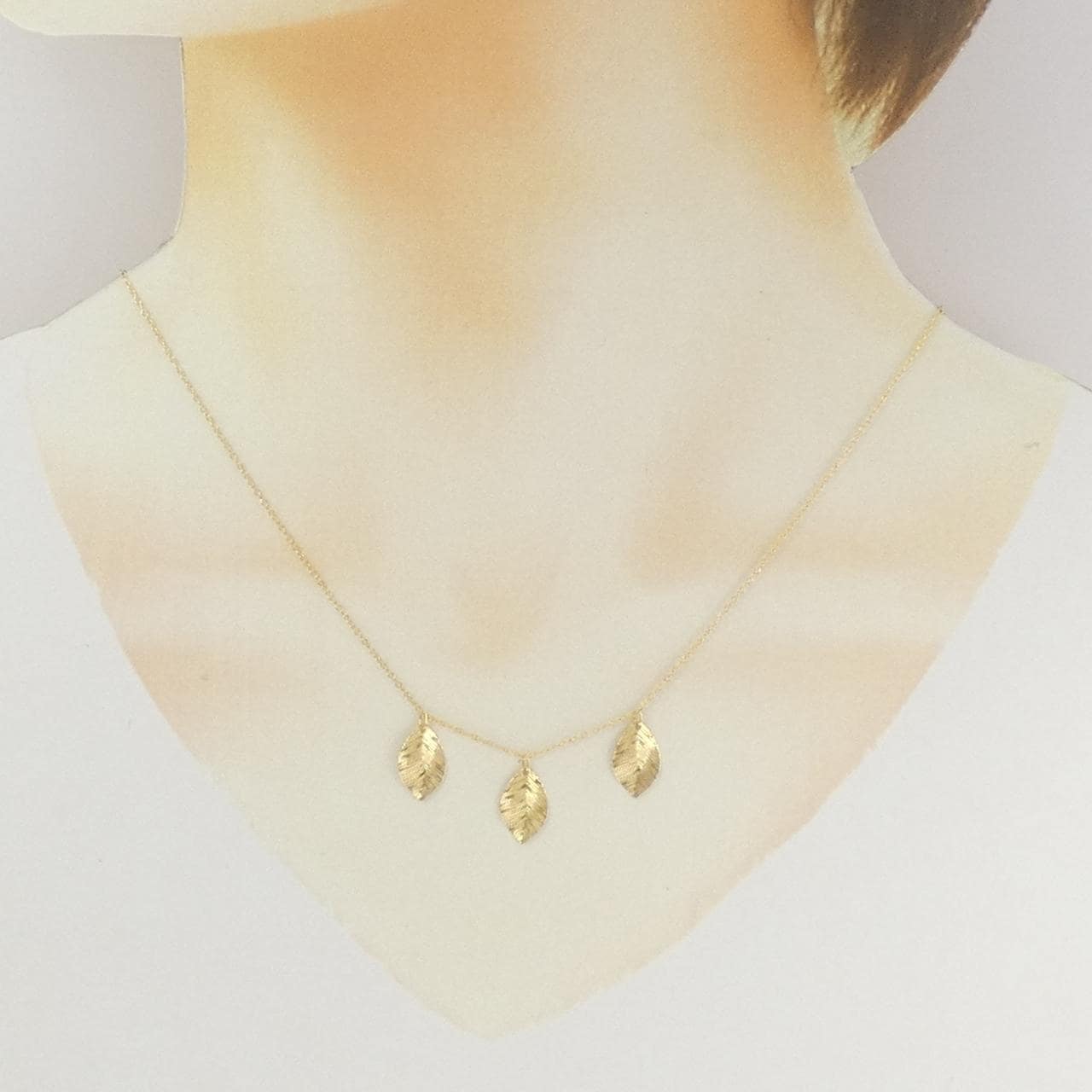 K18YG リーフ ネックレス