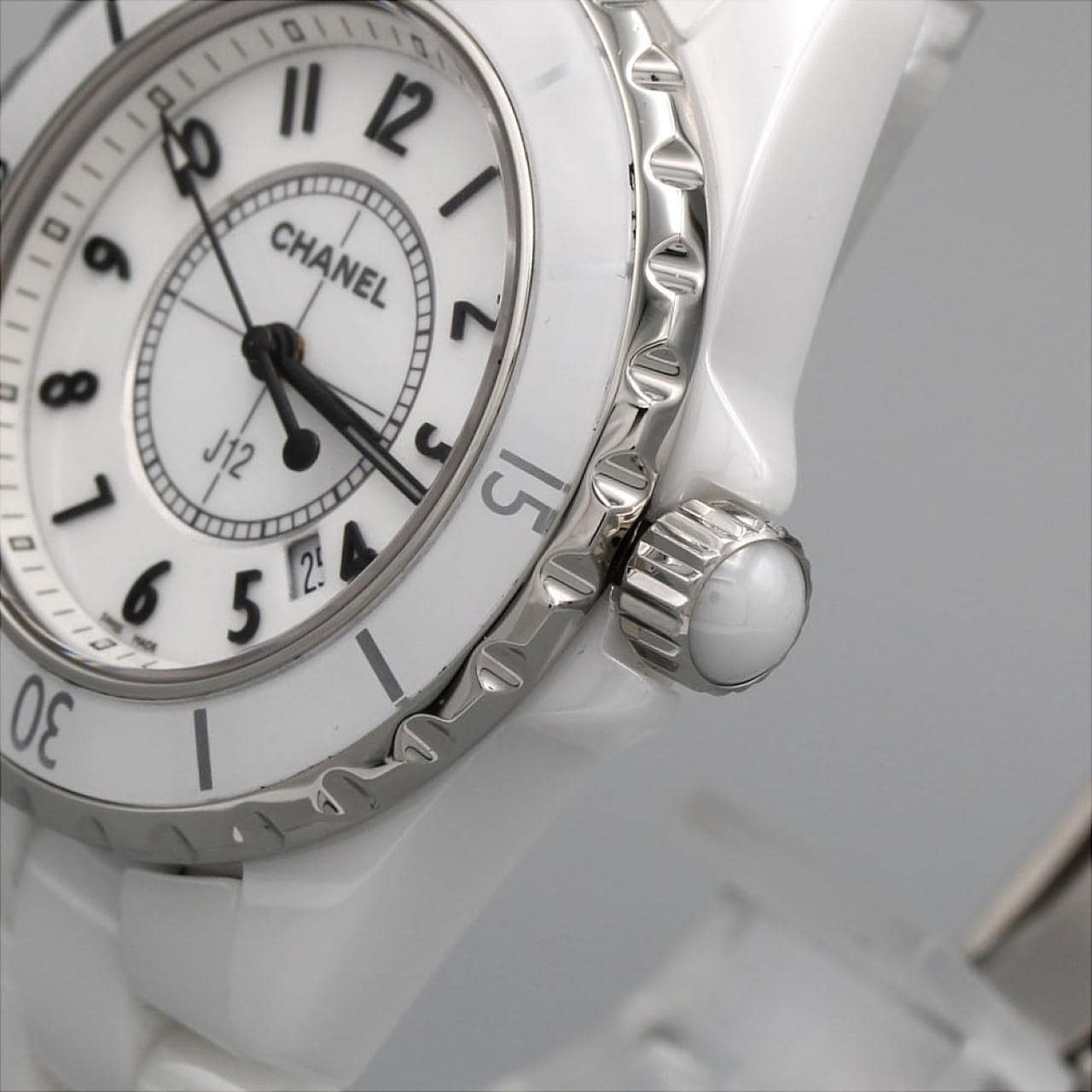 シャネル J12 33mmセラミック H0968 セラミック クォーツ