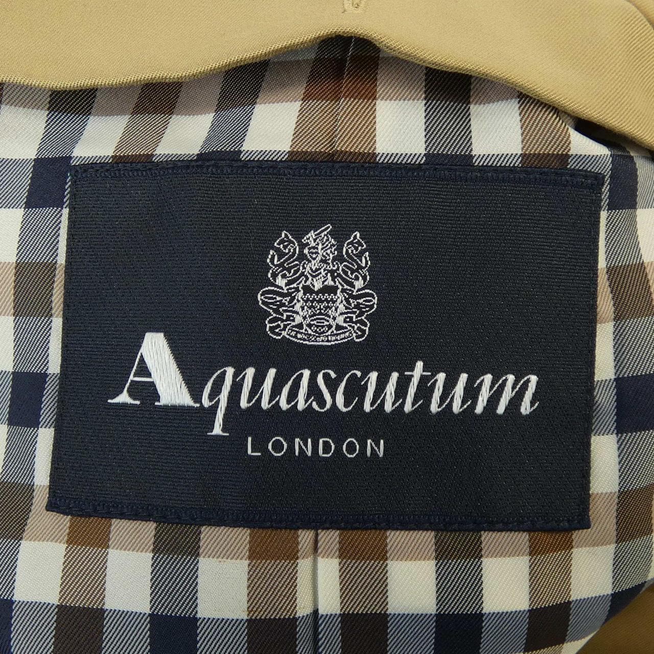 アクアスキュータム Aquascutum トレンチコート