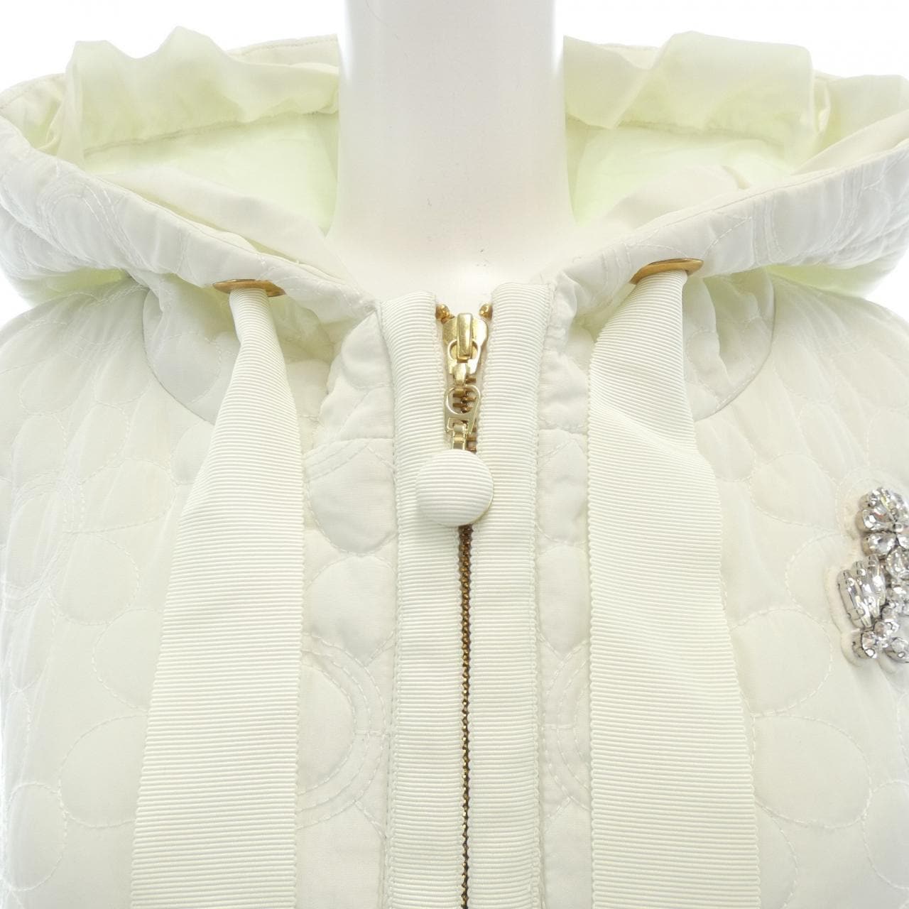 SUPER BEAUTY VEST