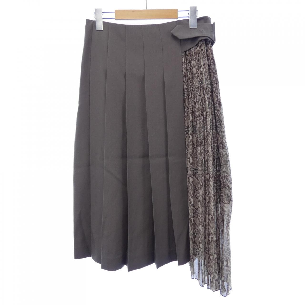 アドーア ADORE スカート