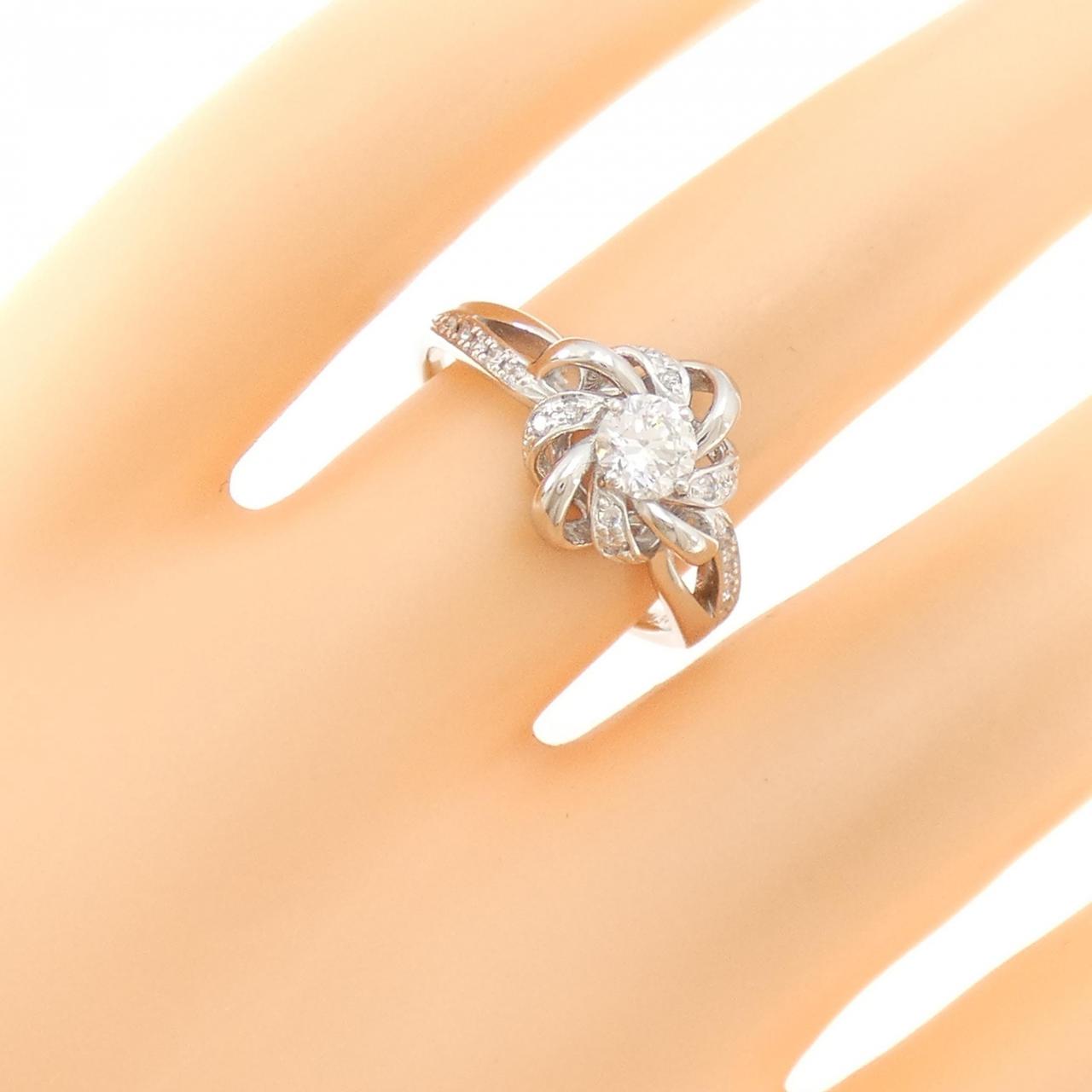 PT900 Diamond Ring 0.347CT
