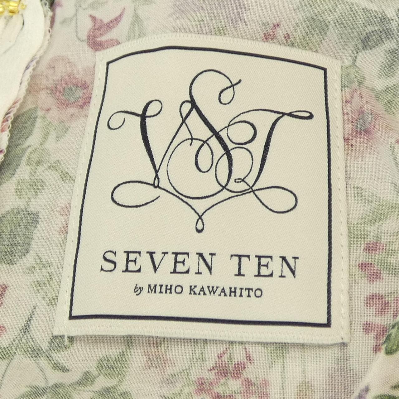 セブンテンバイミホカワヒト SEVEN TEN by MIHO KAWAHITO ワンピース