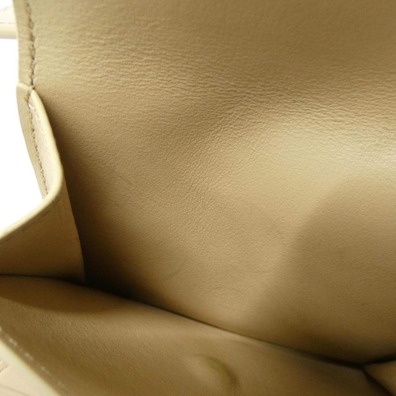 セリーヌ スモール ウォレット 16 10F523CQ7 財布