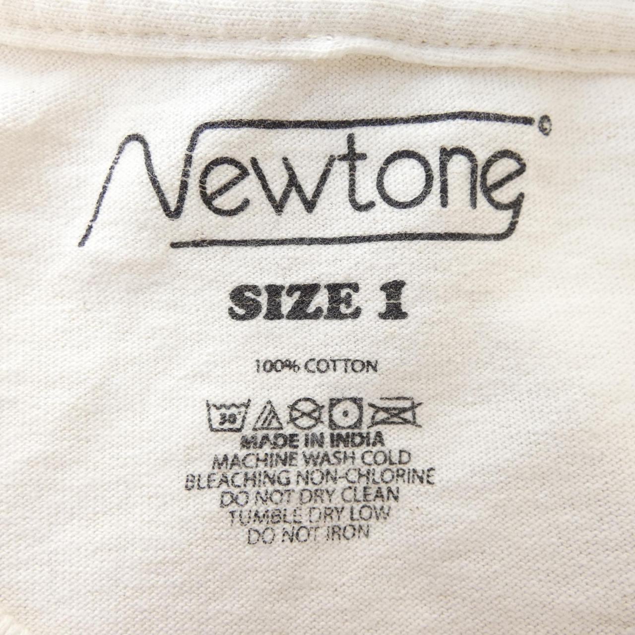 NEWTONE Tシャツ