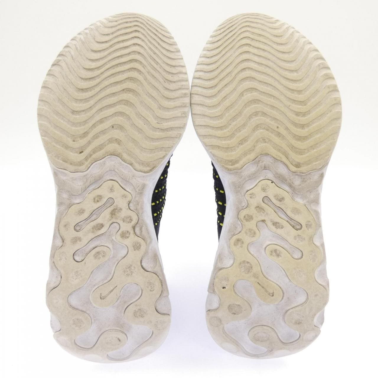 ナイキ NIKE CJ0277-004 スニーカー