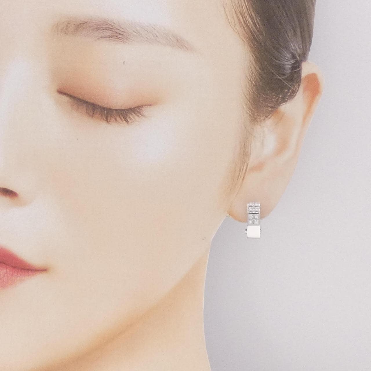 タサキ ダイヤモンド イヤリング 0.58CT