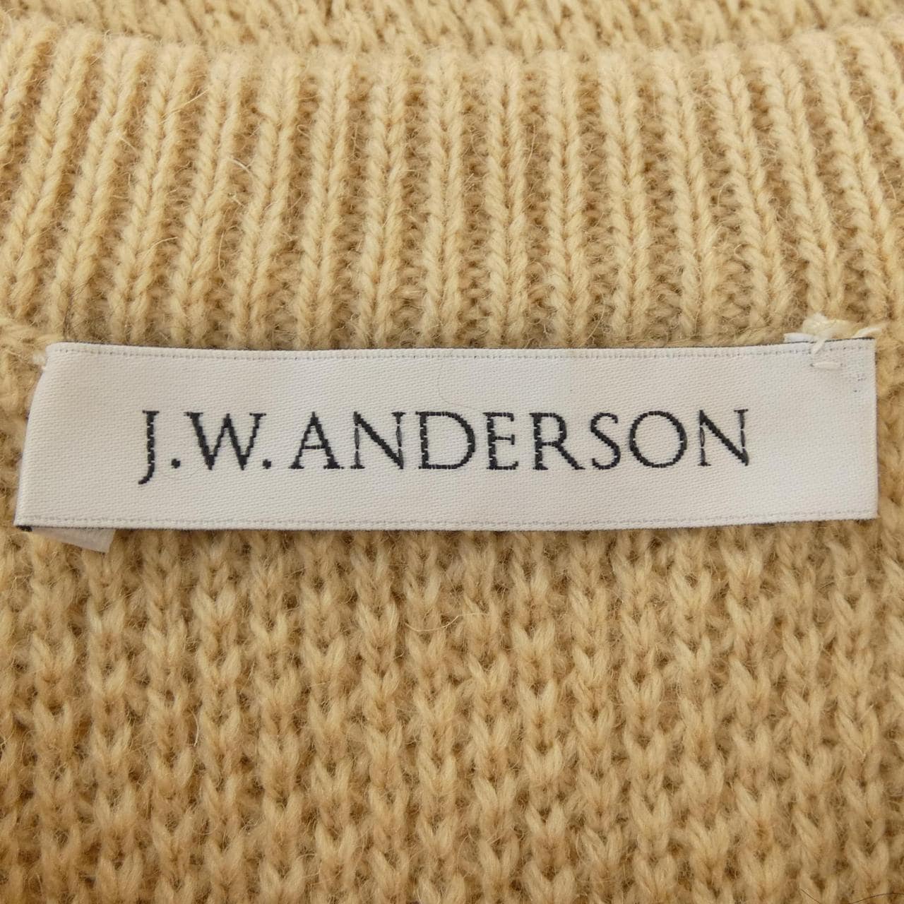 ジェイダブルアンダーソン J.W.ANDERSON ニット