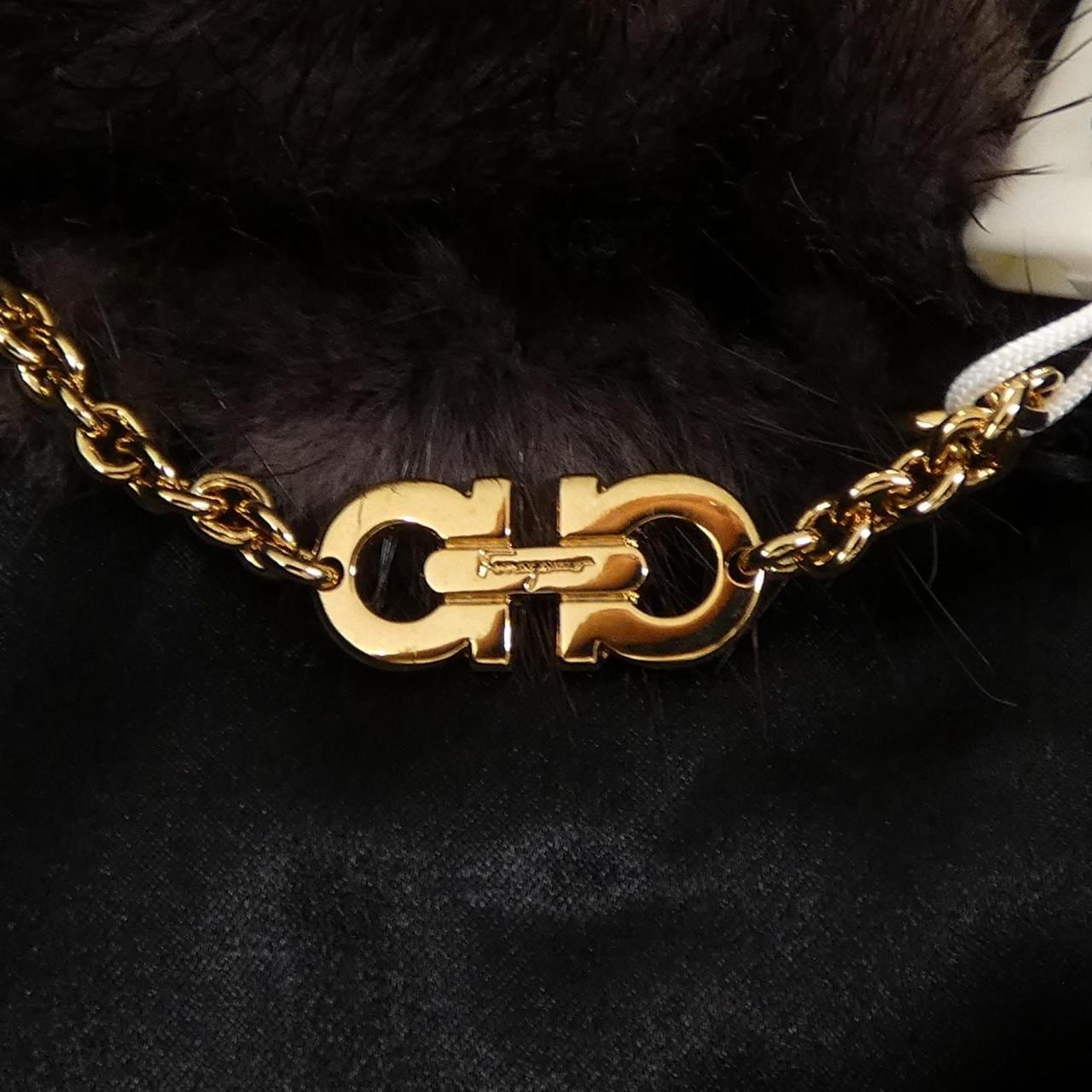 サルヴァトーレフェラガモ SALVATORE FERRAGAMO 13 B667 コート