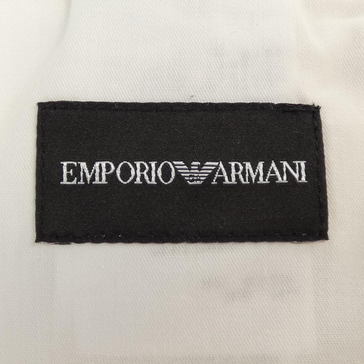 エンポリオアルマーニ EMPORIO ARMANI ショートパンツ