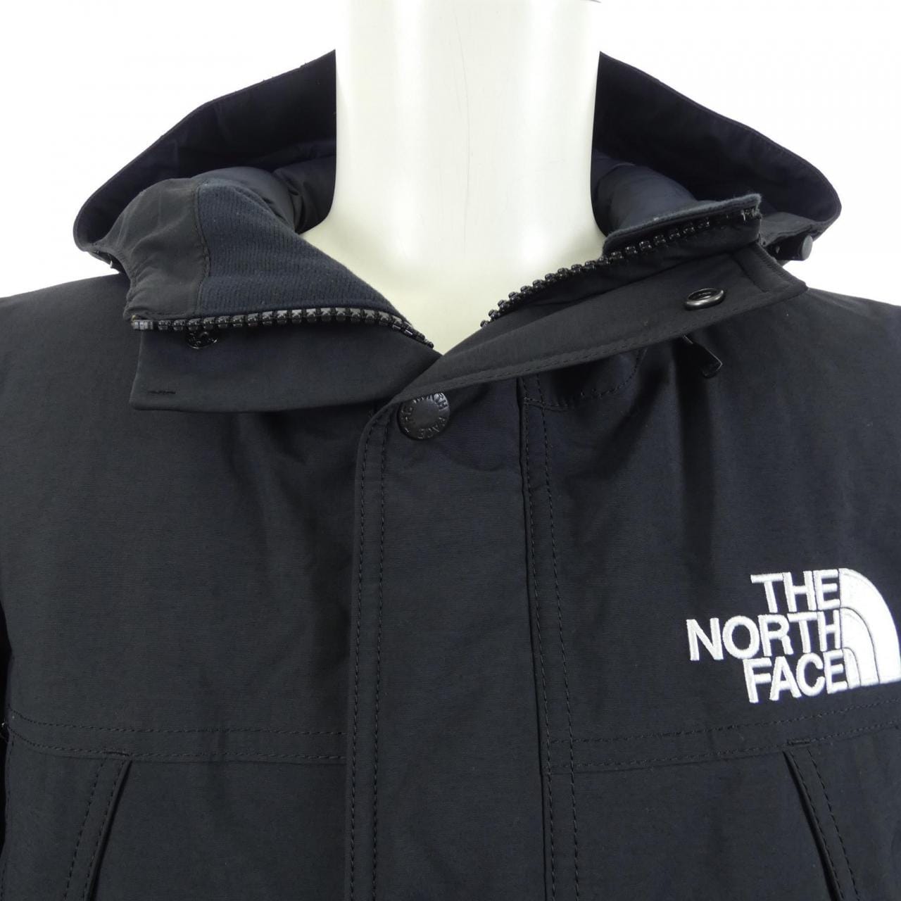 ザノースフェイス THE NORTH FACE ND92237 ダウンジャケット