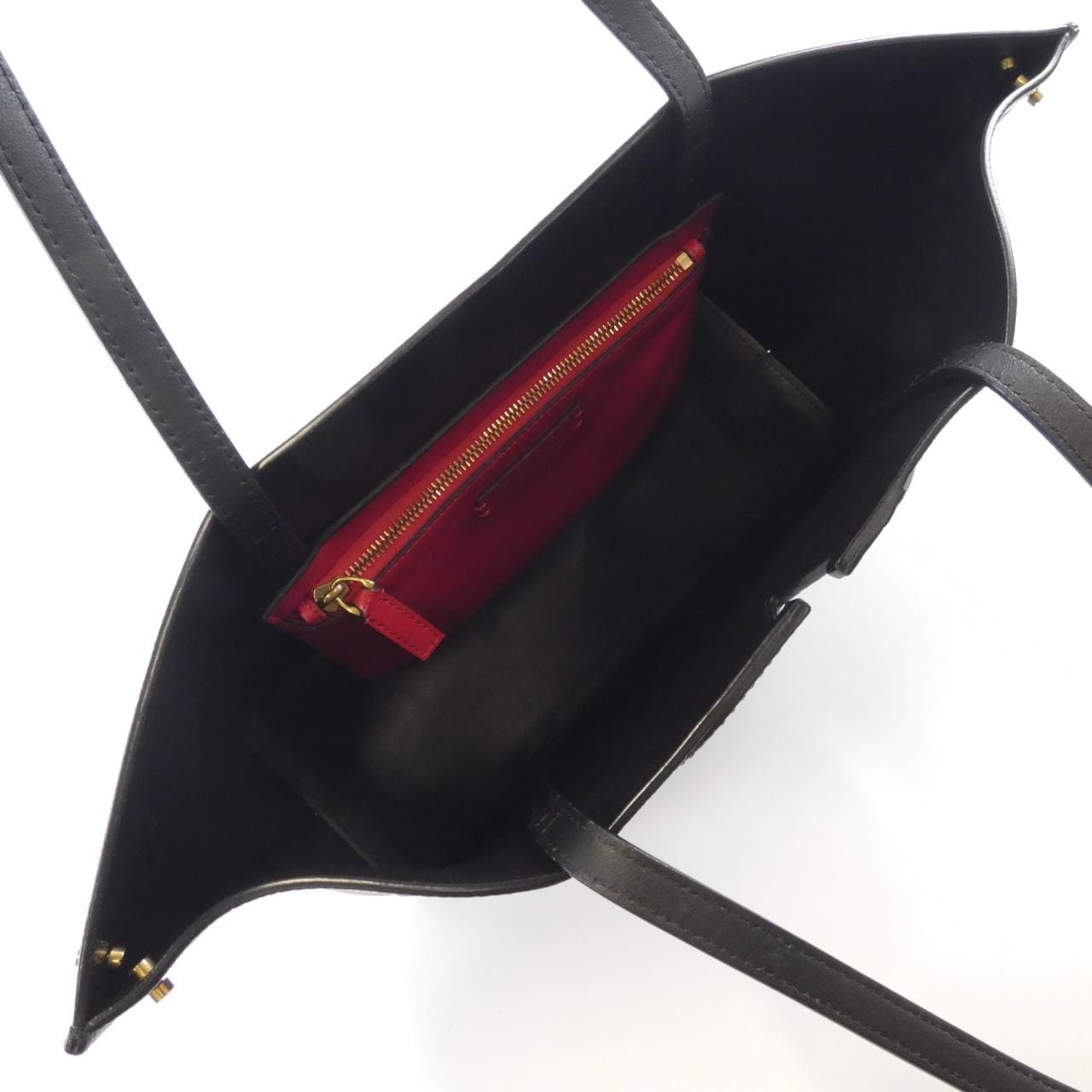 ヴァレンティノガラヴァーニ バッグ