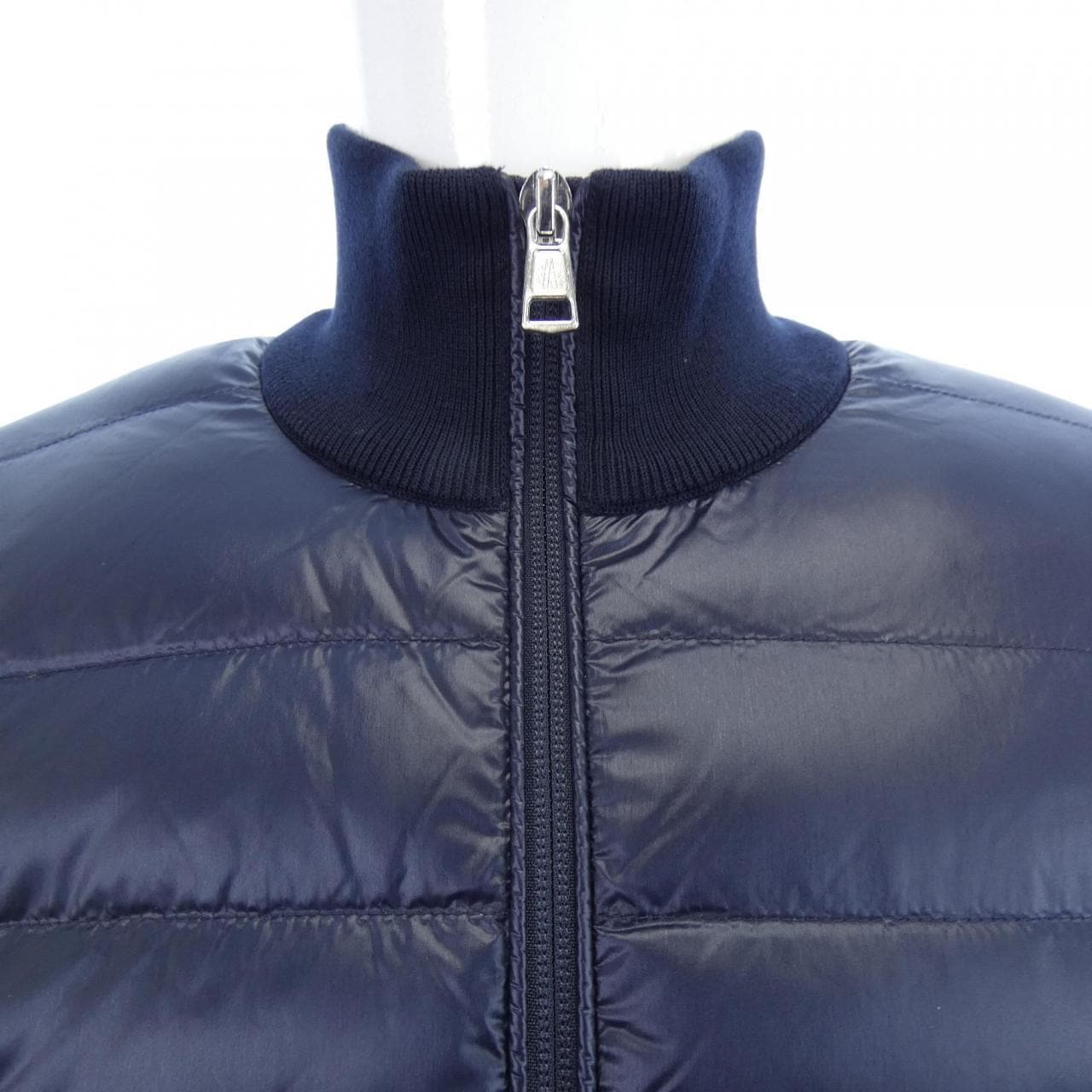 MONCLER MONCLER 10919B50000 羽绒服