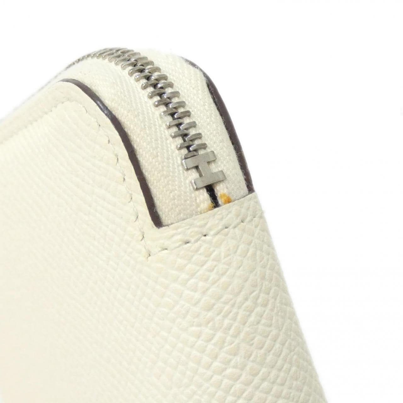 エルメス BRIDES DE GALA FANTOME POIS シルク イン コンパクト 075190CK 財布