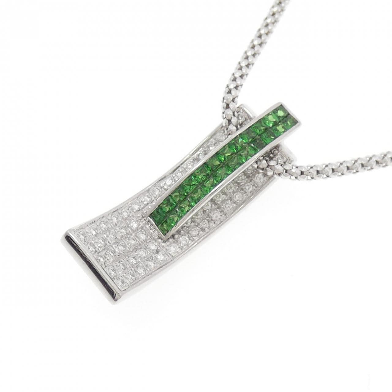 750WG グリーンガーネット ネックレス 0.85CT