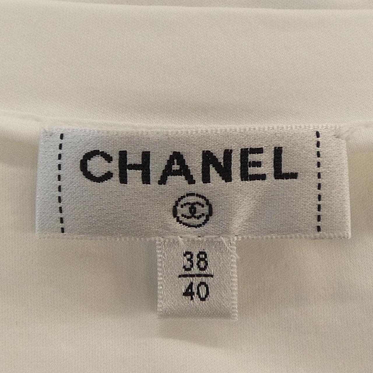 シャネル CHANEL P64269K60251 20S Tシャツ
