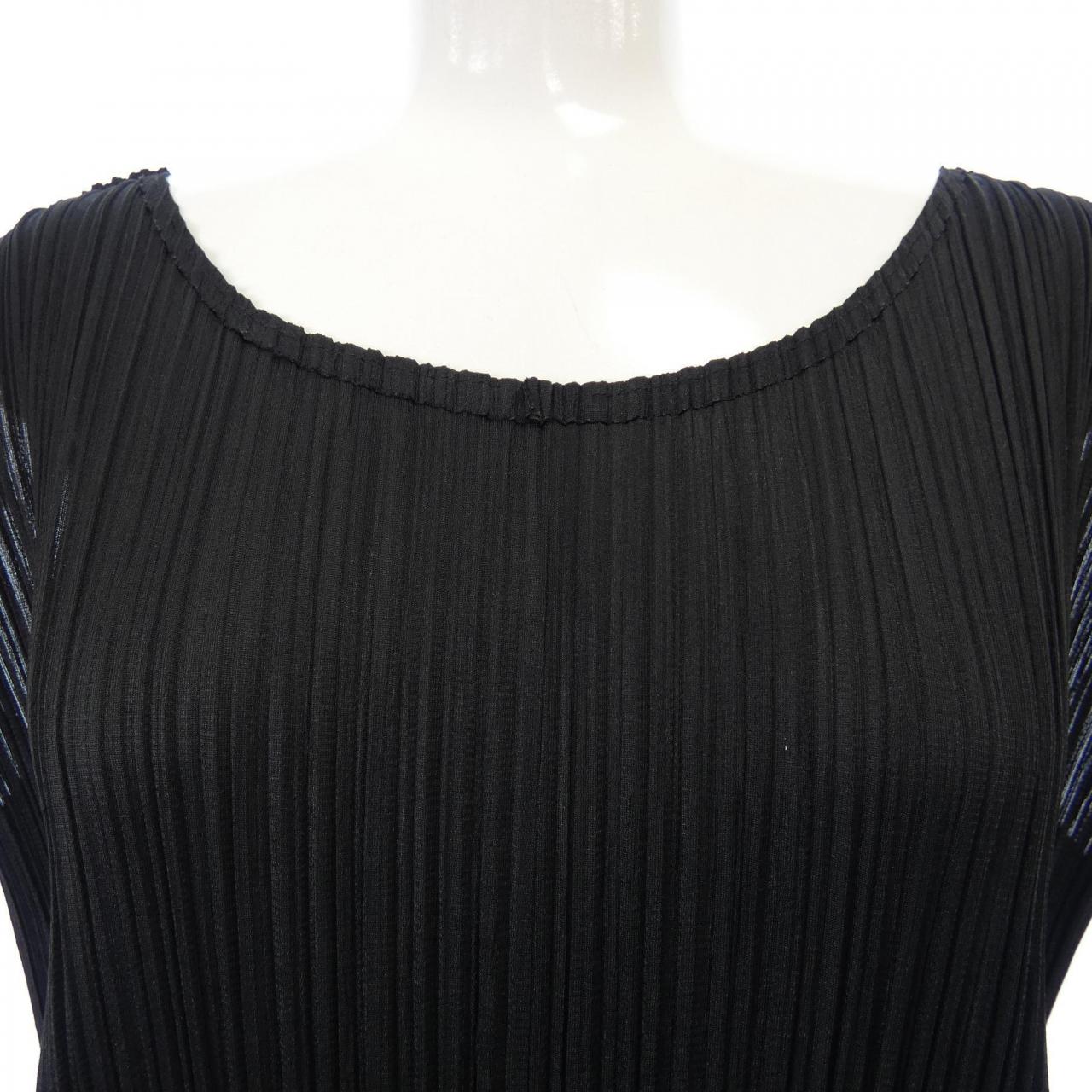 百褶PLEATS PLEASE連衣裙