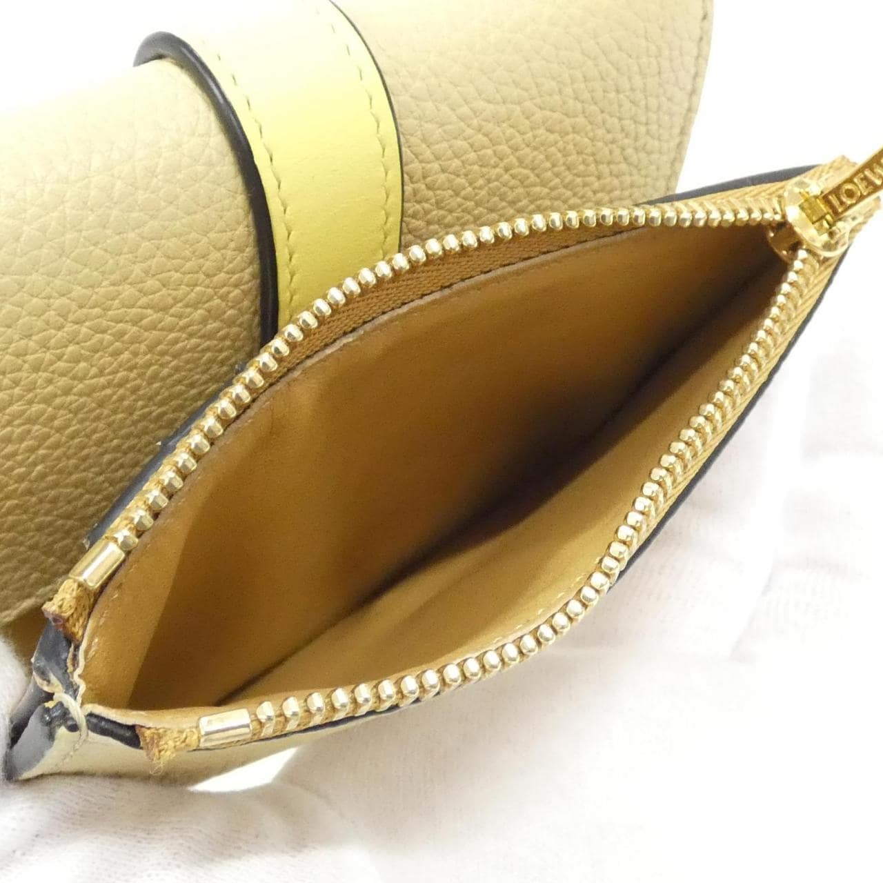 ロエベ C660S86X01 財布