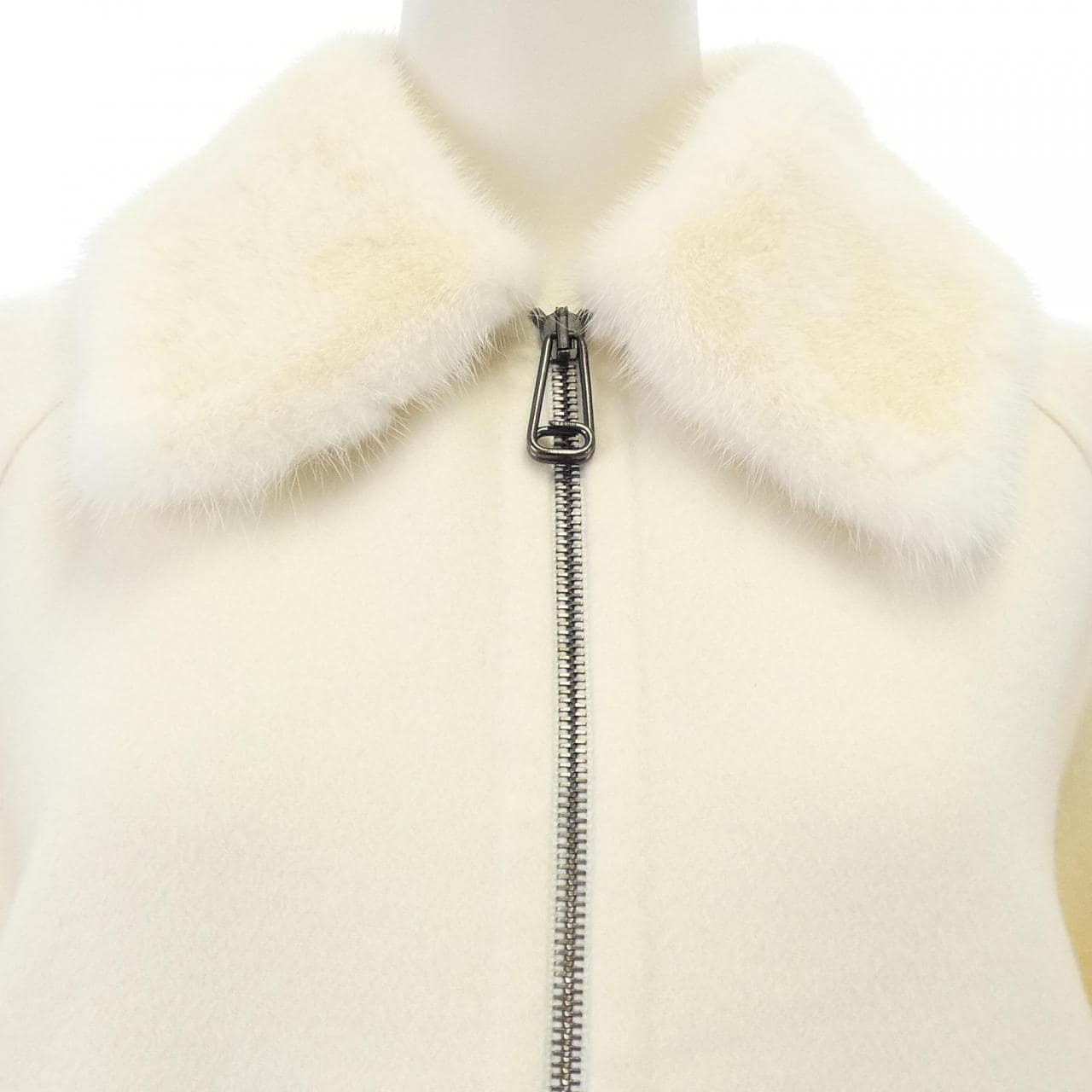 FENDI FJ6927 W1D 夾克