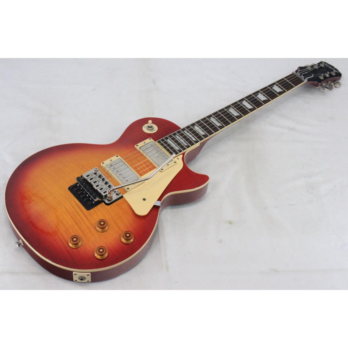 EPIPHONE LES PAUL PLUS TOP PRO