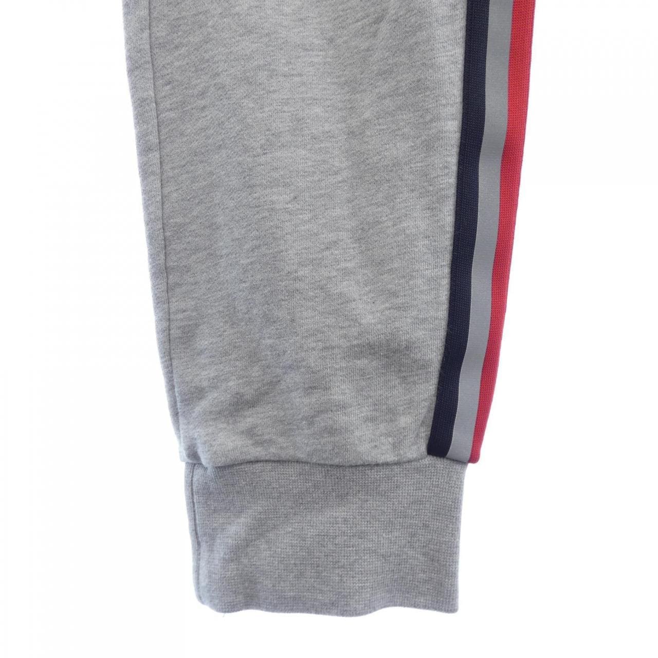 モンクレール MONCLER F20918H71700 パンツ