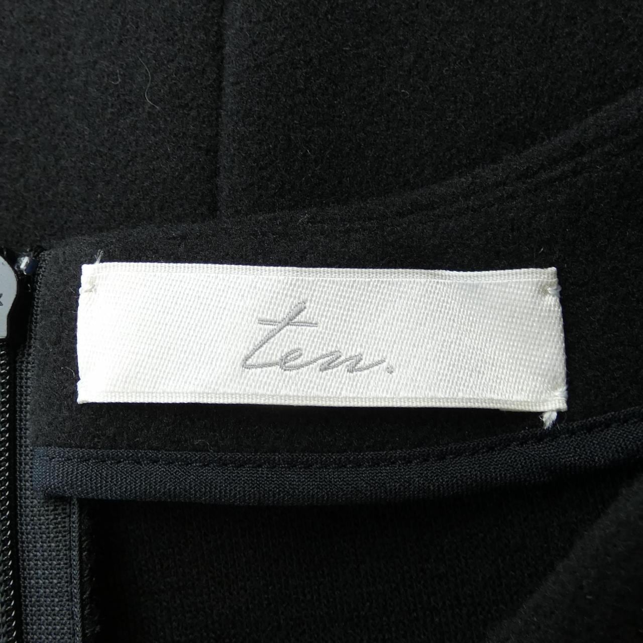 TEN. トップス