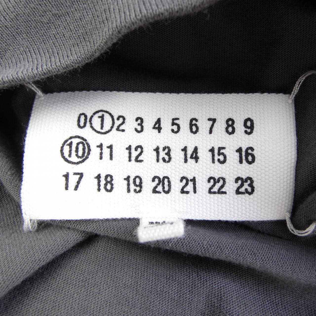 メゾンマルジェラ Maison Margiela S50GC0690 UNISEX Tシャツ
