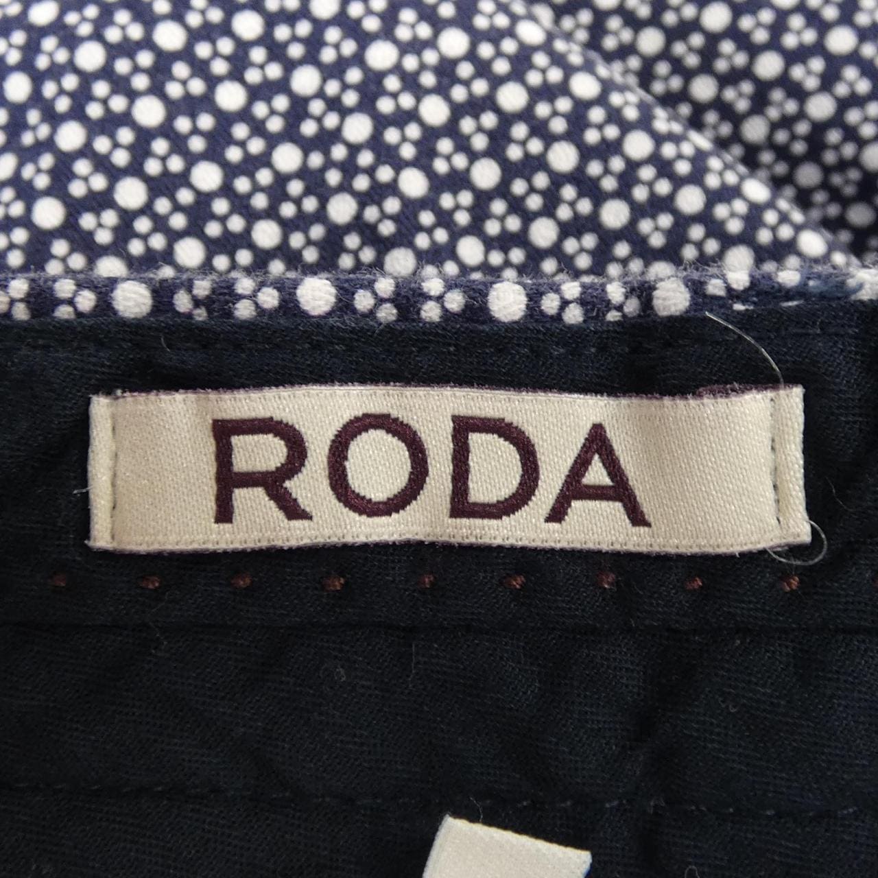 ロダ RODA パンツ