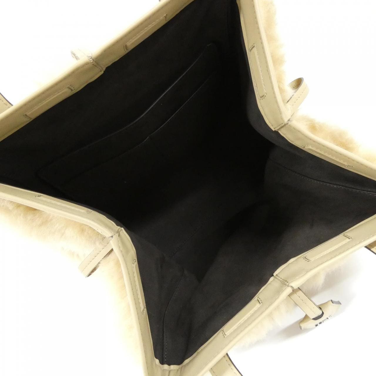 フェンディ フェンディ オリガミ MEDIUM 8BH414 A984 ショルダーバッグ