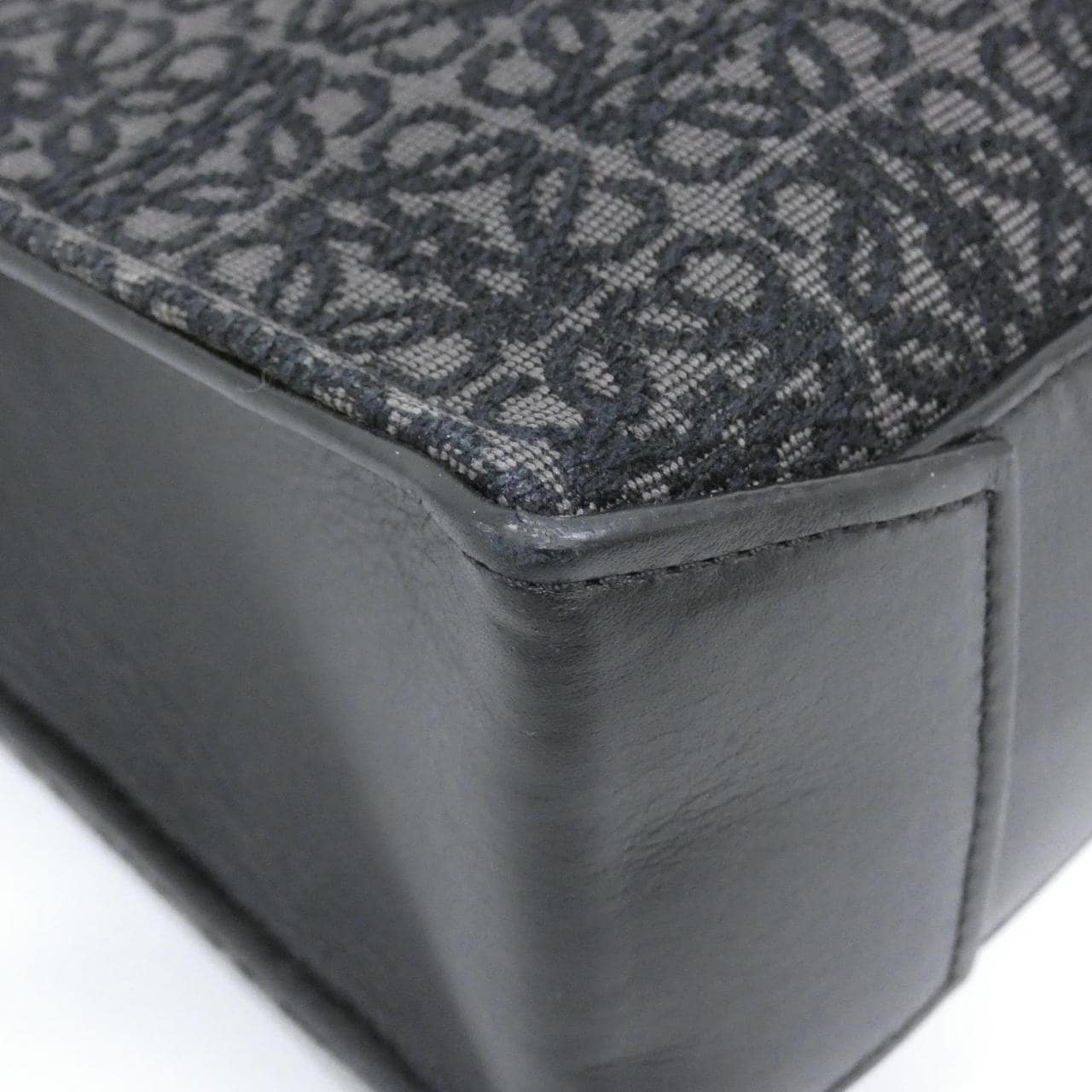 ロエベ バックル ホリゾンタル トート アナグラム B692K96X02 トートバッグ