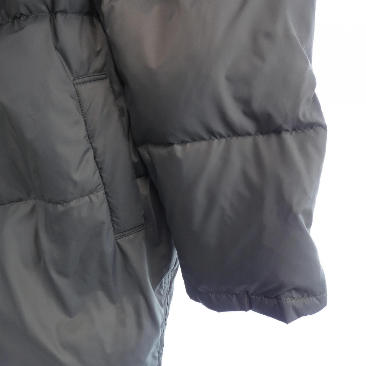 DE NEUVE ダウンコート