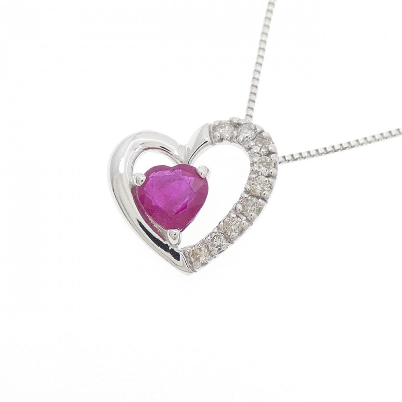 K18WG ハート ルビー ネックレス 0.30CT