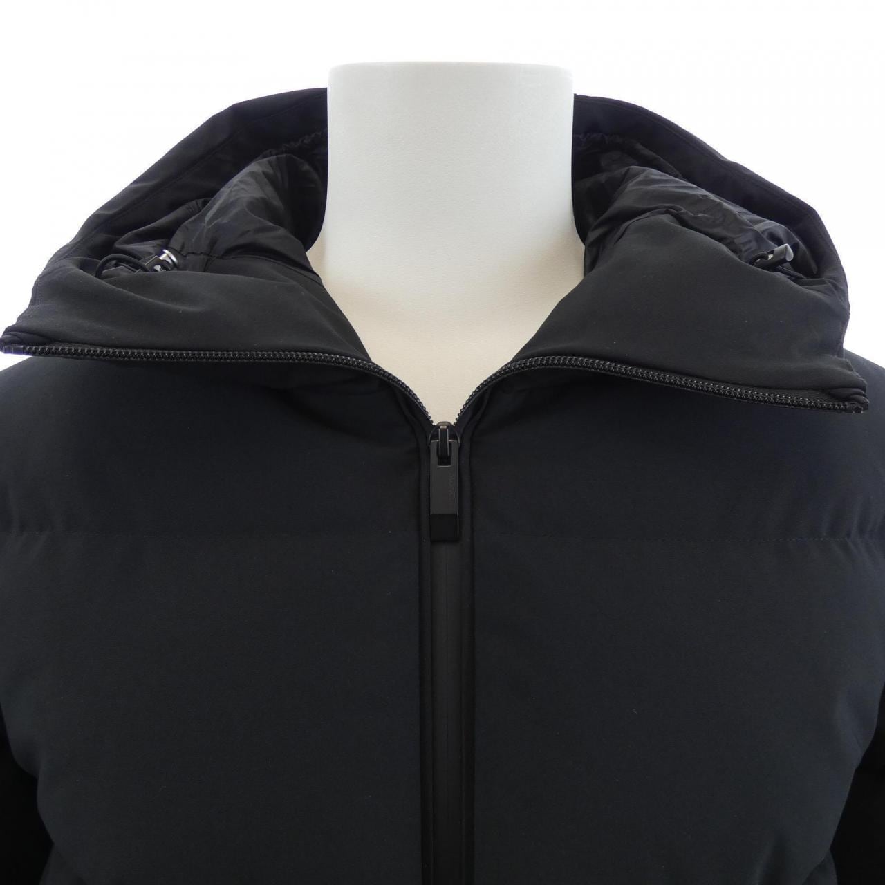 モンクレール MONCLER LANGUEDOC ダウンジャケット