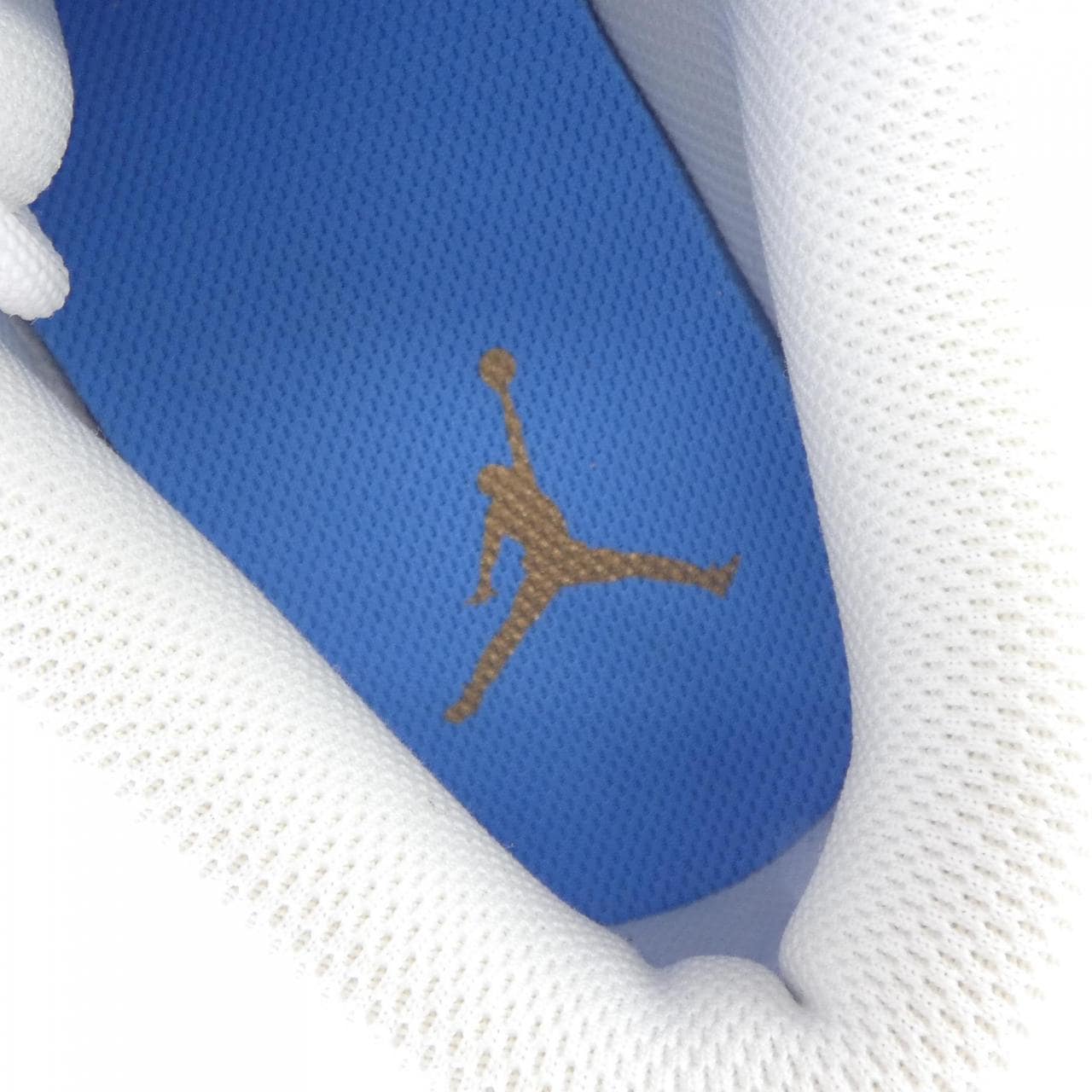 ナイキ ジョーダン NIKE JORDAN CV3043-100 スニーカー