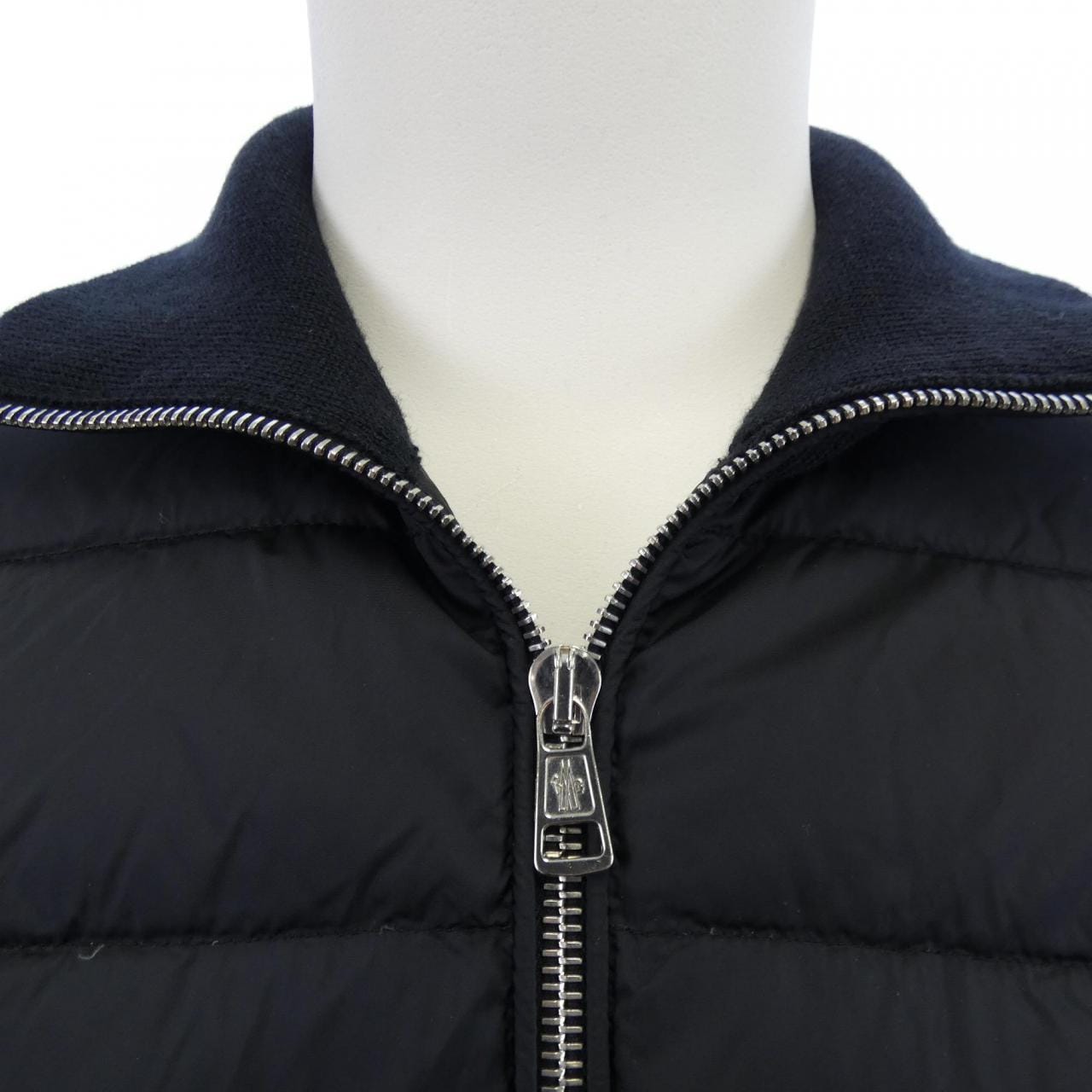 モンクレール MONCLER 20919422350 ダウンジャケット