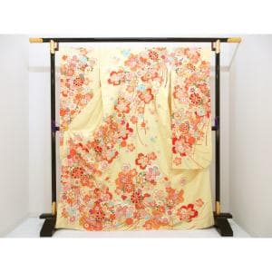 振袖　友禅金彩加工　刺繍入り