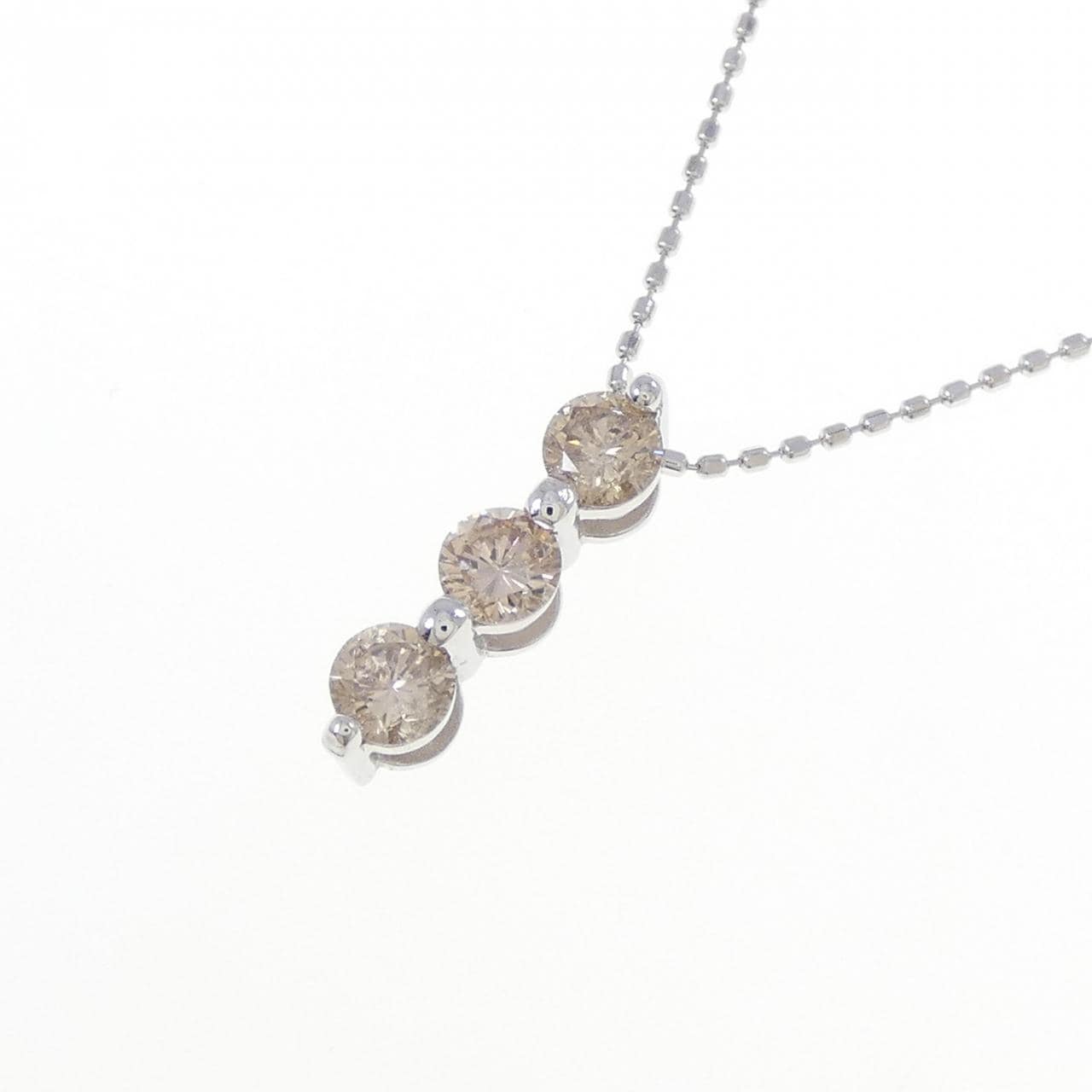 K18WG スリーストーン ダイヤモンド ネックレス 0.5CT