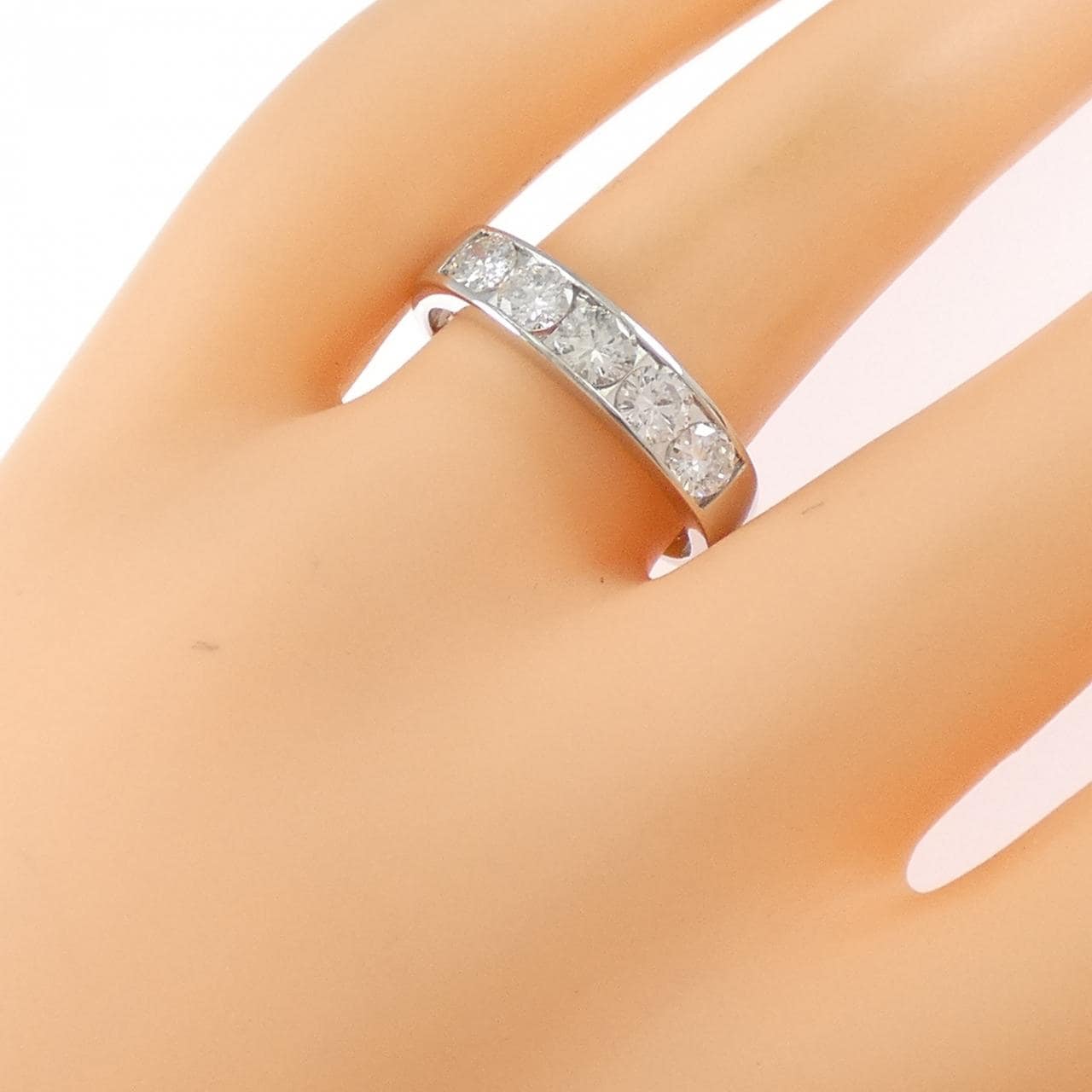 PT900 ダイヤモンド リング 1.00CT