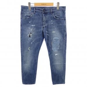 アントレアミ ENTRE AMIS ジーンズ