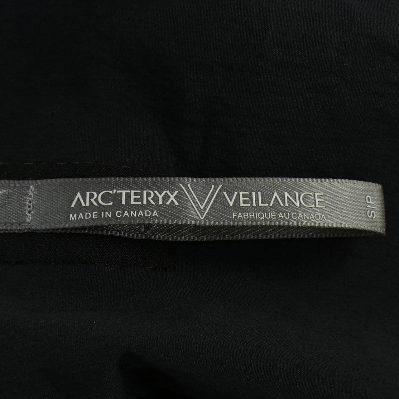 アークテリクスヴェイランス ARCTERYX VEILANCE ブルゾン