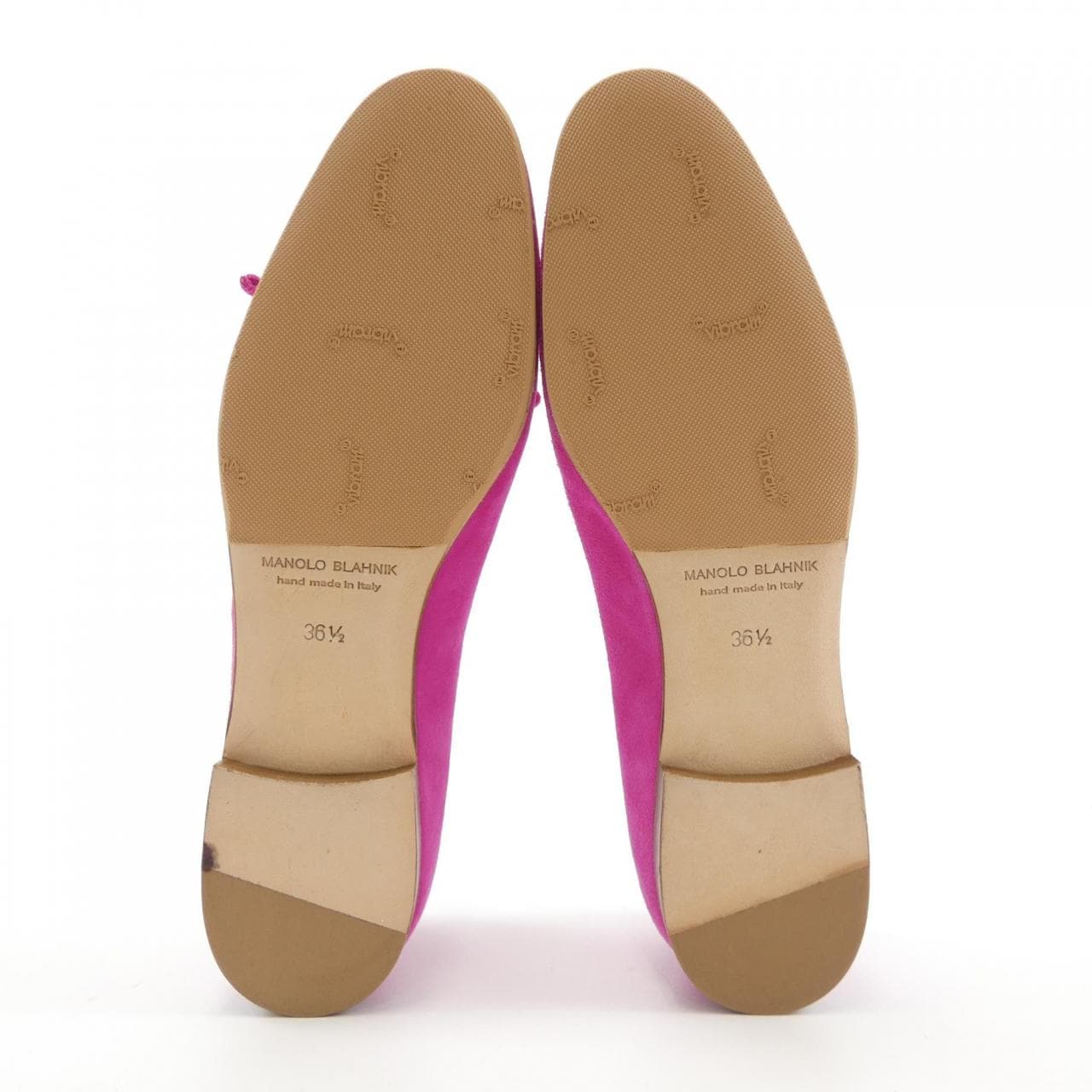 MANOLO BLAHNIK Manolo Blahnik Flat Shoes